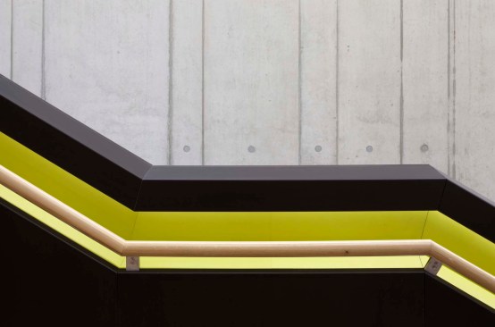 DEU, Deutschland, Aachen, RWTH Aachen Hoersaalzentrum, Maerz 2017 [ (c) Margot Gottschling, Zoellnerstr.21c, 51491 Overath, mail@mgottschling.de ; Jegliche Nutzung des Fotos nur gegen Honorar zzgl. der gesetzlichen MwSt., vollstaendiger Namensnennung nach Paragraph 13 UrhG und Zusendung von zwei Belegexemplaren. Das Nutzungshonorar richtet sich nach den aktuellen Bildhonoraren der MFM des BVPA. For any usage other than editorial, please contact photographer. ; Attention: NO MODEL-RELEASE! ;  ] [#0,26,121#]