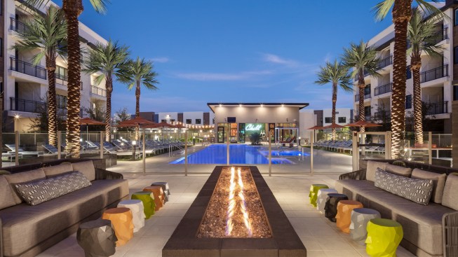Camden North End II - Pool Deck