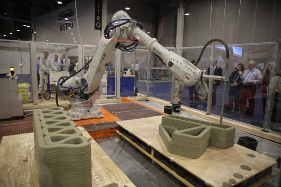 BAM Infra’s robotic arm was on display at the AU expo, actively 3D printing detailed concrete shapes using formless, low waste 3D printing technology.