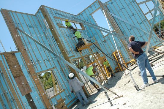 Using panelized concrete forms, the house’s envelope was completed in two days. Parks says the system is particularly useful for tight infill lots like this one, where there is little space to store traditional framing materials.