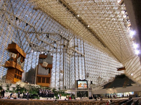 The cathedral during Easter in 2005