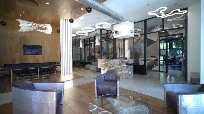 YGD's Chrysalis and Halo are in the waiting areas. 