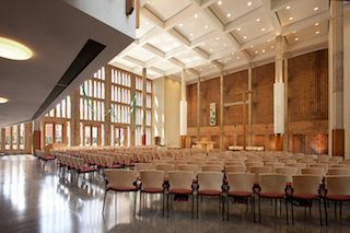 While+carefully+preserving+the+light%2c+open+feel+of+S%c3%b6vik%e2%80%99s%c2%a0design%2c+Kodet+Architectural+Group%e2%80%99s+plan+transitioned+the+church+from+a%c2%a0traditional%2c+asymmetrical+design+to+a+more%c2%a0balanced+symmetry%2c+placing+the+altar%c2%a0at+the+sanctuary%e2%80%99s+center+to+foster+a+greater+sense+of+community.