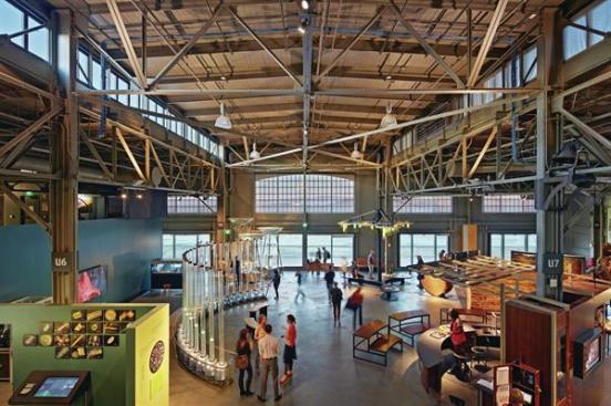 Nearly+all+of+the+institution%e2%80%99s+existing+exhibits+made+the+move+to+the+renovated+double-height+shed+on+Pier+15.+Large+windows+on+the+far+northeastern+end+of+the+pier+offer+spectacular+views+out+to+the+bay.