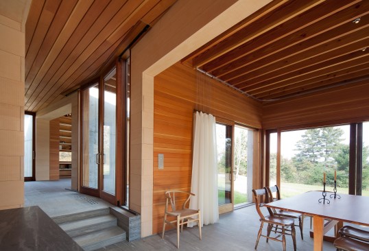 East+House%2c+Peter+Rose+%2b+Partners%2c+Chilmark%2c+Mass.