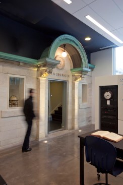 designLAB preserved the historic entrance, honoring the College's history and precedent in owning the best telescope of the early 20th century.