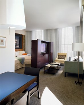 21c+Museum+Hotel%2c+Louisville+by+Deborah+Berke+Partners