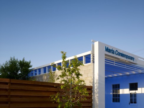 Northeast+corner+of+the+building+showing+the+new+corner+signage+and+covered+%09entryway.++