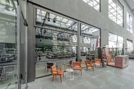 Vertical Retracting Door