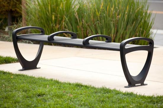 Trio Bench shown in 6 foot, backless configuration with Black Texture powdercoated frame, extruded aluminum slats and two armrests at BART, Pleasant Hill/Contra Costa Centre Station, Walnut Creek, California
