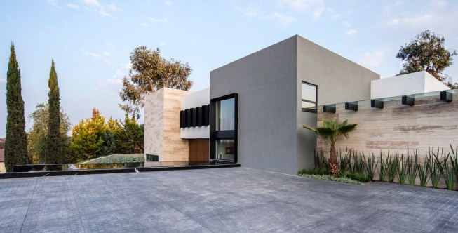 Jaral de Berrio - Sobrado + Ugalde Arquitectos