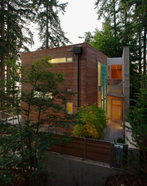 Hansen Road House on Bainbridge Island, Wash., by Coates Design. Photo by Andrew Waits.