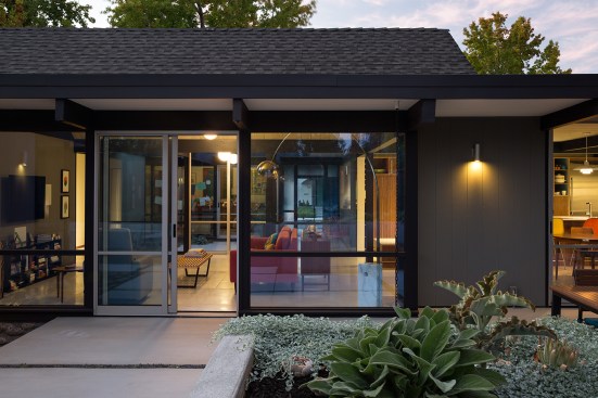 Renewed Classic Eichler by Klopf Architecture