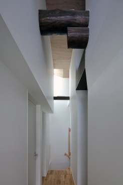 View of the upstairs inner hallway