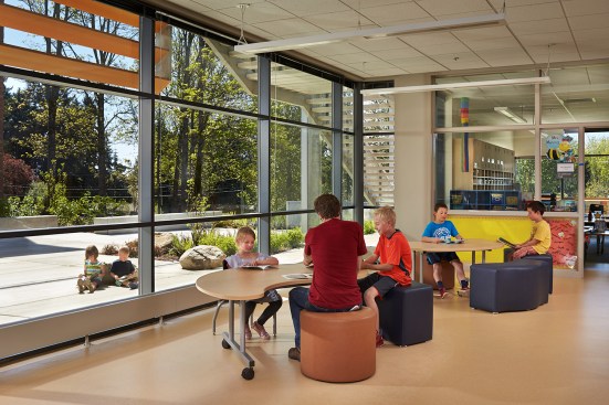 Carl Sandburg Elementary School. Kirkland, Washington
by NAC|Architecture - Shared area.