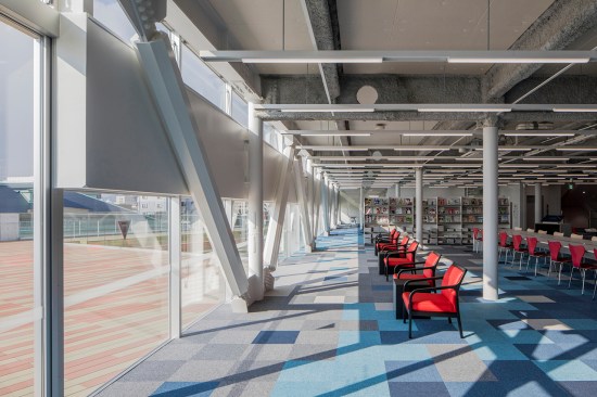 3rd Floor Reading Area