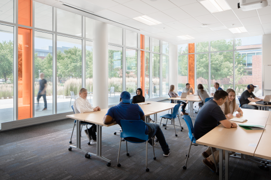 active learning classroom's flexible seating arrangements that promote collaboration and interaction among students
