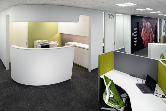 View+of+the+utility+pen+located+at+each+corner