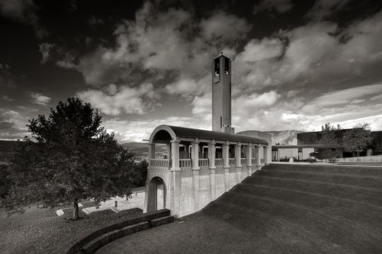 Mission Hill Family Estate | Olson Kundig