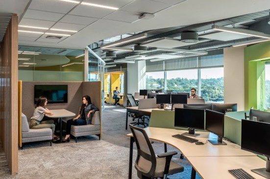 Willis Towers Watson Latin America Headquarters by Perkins and Will