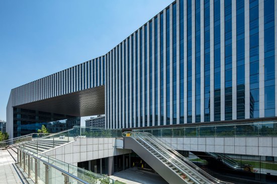 Shanghai Kingboard Centre by Aedas
