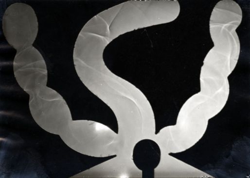 Figure 17: Franz Max Osswald, sound test in a model of the Ear of Dionysius, a Sicilian cave that is surrounded by a myth of perfect sound conductivity, 1930 (Image Archive, ETH Library Zurich, http://doi.org/10.3932/ethz-a-000986441).