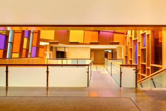 entry+to+lobby+of+light