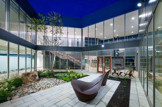 The central courtyard occupies the heart of the building providing occupants with abundant natural light and a strong connection with nature.