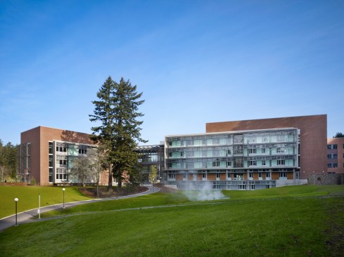Architectural photography of the Academic Instructional Center (AIC) at Western Washington University. Clients: Coughlin Porter Lundeen, Dawson Construction, OPSIS Architecture and NAC Architecture. Photographed, 2009_04,03,04,07
© Benjamin Benschneider All Rights Reserved. Usage may be arranged by contacting Benjamin Benschneider Photography. E-mail: bbenschneider@comcast.net or phone 206-789-5973