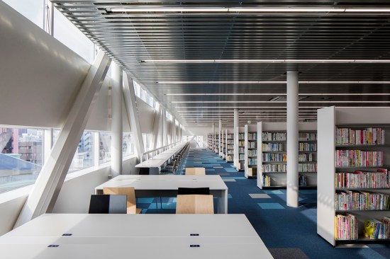 Quiet browsing area
