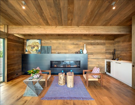 Open areas for hosting were created within the reorientation of the house, as well as providing views for the outdoors.