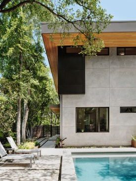 Cove House side entrance to Bocce Ball