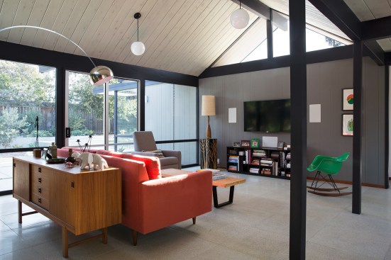 Renewed Classic Eichler by Klopf Architecture