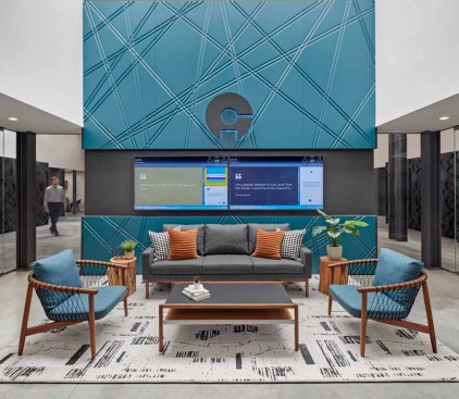 An ever-changing monitor, mounted on a floor-to-ceiling engraved feature wall at the main entrance,
allows Connecticut Innovations to showcase its own brand and promote tech partners.