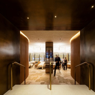 Dining room entry from tunnel, Four Seasons Restaurant, New York