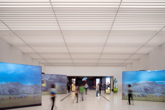 Lobby ceiling with hidden fixtures, Gateway Arch Museum and Visitor Center