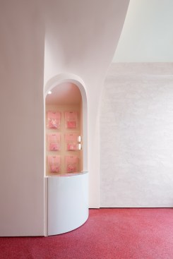 Glossier