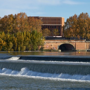 Grafton Architects, Toulouse School of Economics at Université Toulouse 1 Capitole, Toulouse, France (2019)