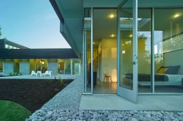 Graphic House