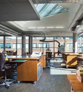 A  Capisco Stool Hag 
www.hag.no Adjusts between low and high working positions  • 200 mm standard lift with 150 mm and 265 mm option  • Casters available for different floor types  • Large range of colors and fabrics  • Suitable for surface heights of 29 inches and higher  • Seat made from recycled bumpers and plastic packaging