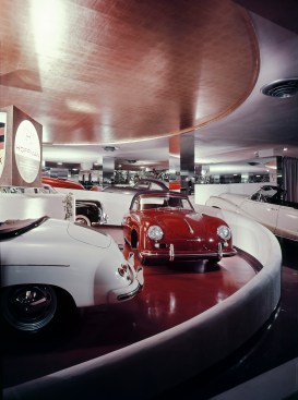 The Wright-designed Mercedes showroom on Park