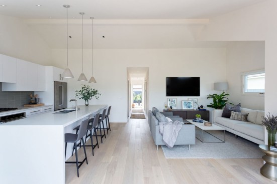 Photo by Amy Bartlam. Design by HH Design.