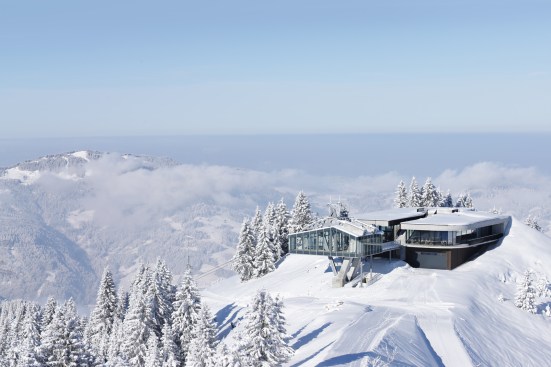 Bergrestaurant, sited atop one of Bezau’s many mountain peaks, offers a 360-degree view from its wood-finished dining room. An external stair leading to the rooftop bifurcates the restaurant volume.