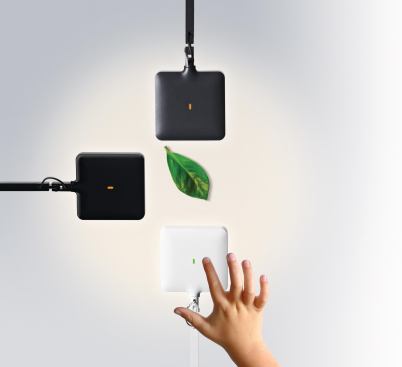 Antonio Citterio and Toan Nguyen's Kelvin LED Green Mode for Flos senses the amount of energy required and, at a touch, provides no less and no more. 
www.flos.com, 
antoniocitterioandpartners.it