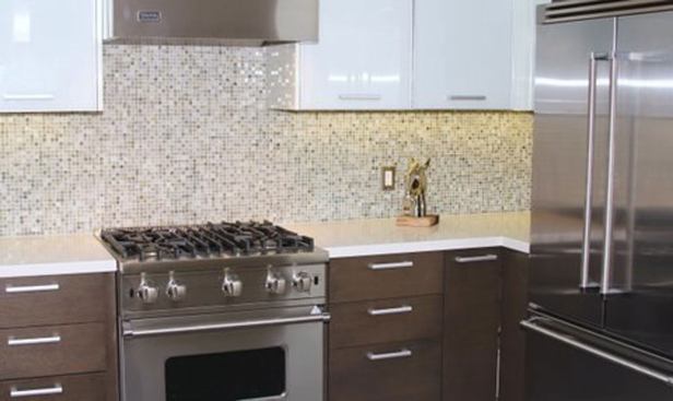 E0- and E1-rated rift-oak base cabinets contain less than 1% added urea formaldehyde.