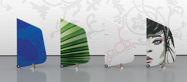 Custom Iris screens by Leef