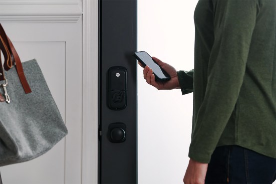 Masonite, M-Pwr Smart Door