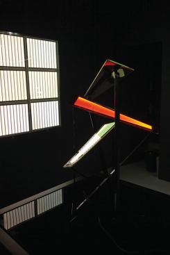 A flexible red OLED strip light called Éclat, inspired by ikebana, the art of Japanese flower arrangement will become one of the luminaires of Blackbody's range of OLED luminaires. 
www.blackbody-oled.com