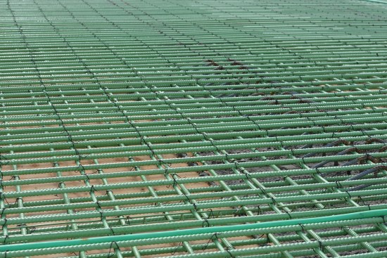 Epoxy-covered rebar