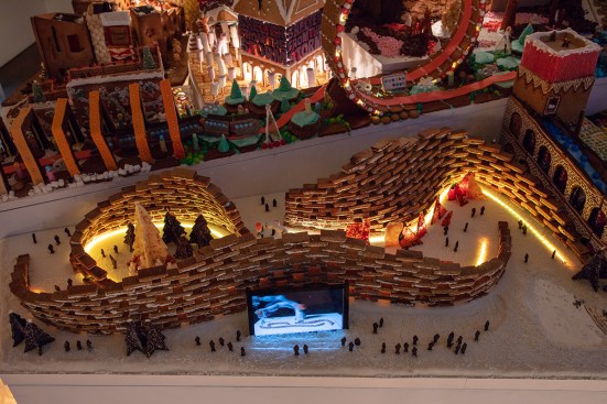Exploration Pavilion by Foster + PartnersPart of Gingerbread City 2018